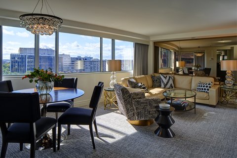 Parkview Suite Sitting Area