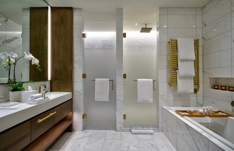 The Penthouse Suite Bathroom