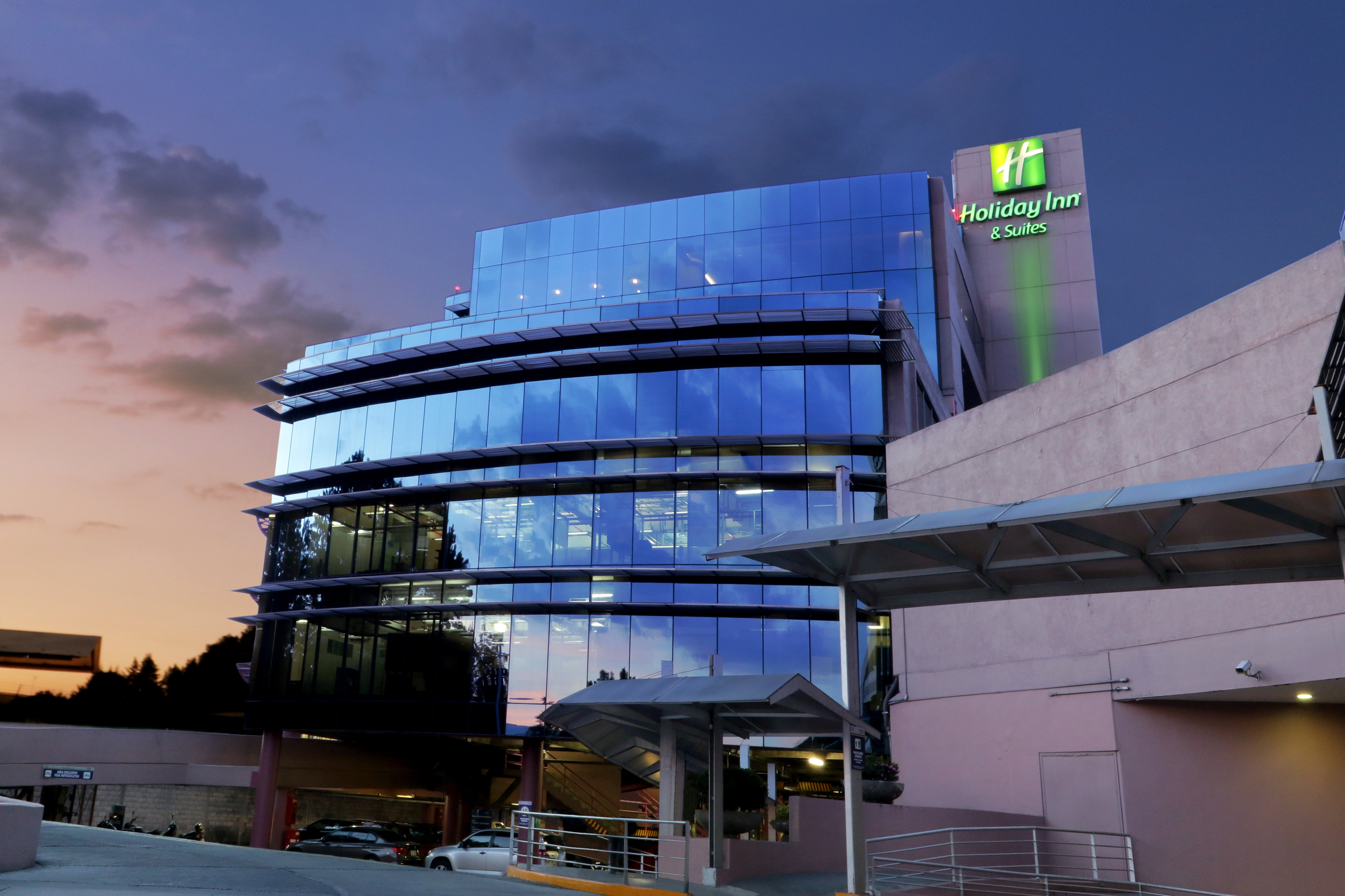 Holiday Inn Hotel & Suites Medica Sur