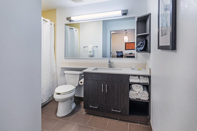CANDLEWOOD SUITES HATTIESBURG