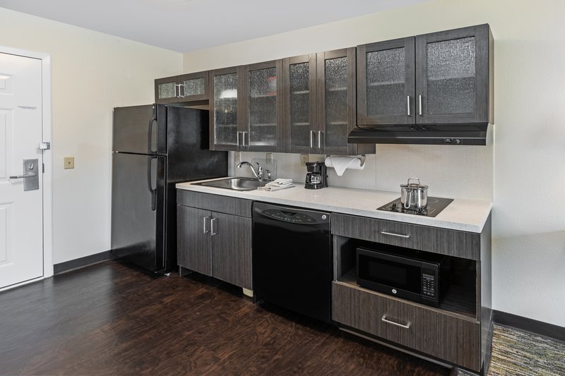 CANDLEWOOD SUITES HATTIESBURG