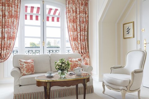 Le Bristol Paris - Deluxe Junior Suite Prestige