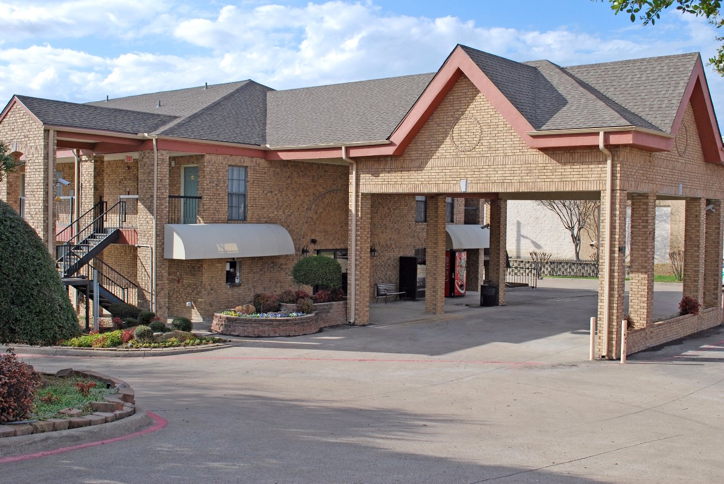 Scottish Inns DeSoto