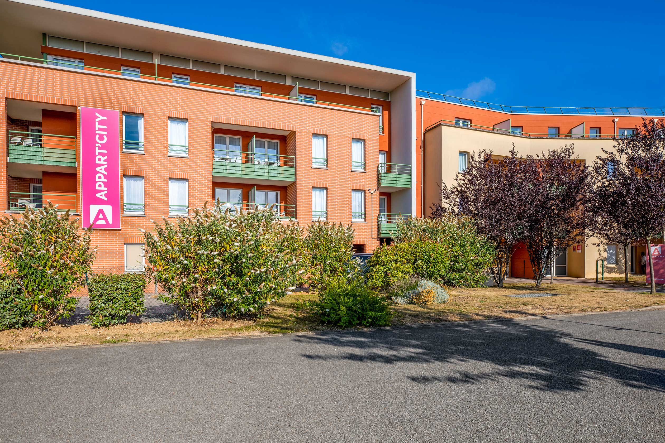 Appart'City Confort Bois d'Arcy