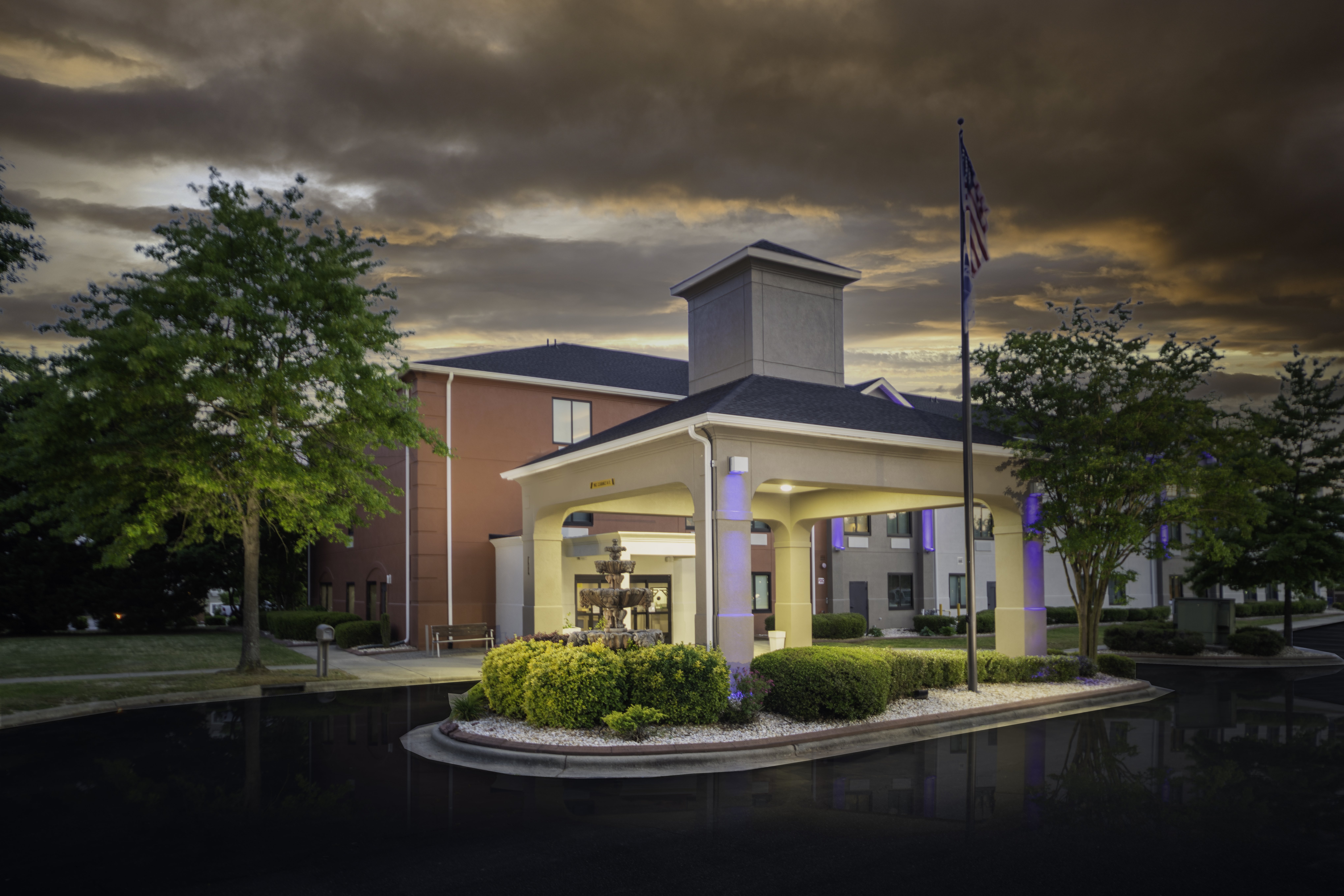 Holiday Inn Express Clayton - SE Raleigh