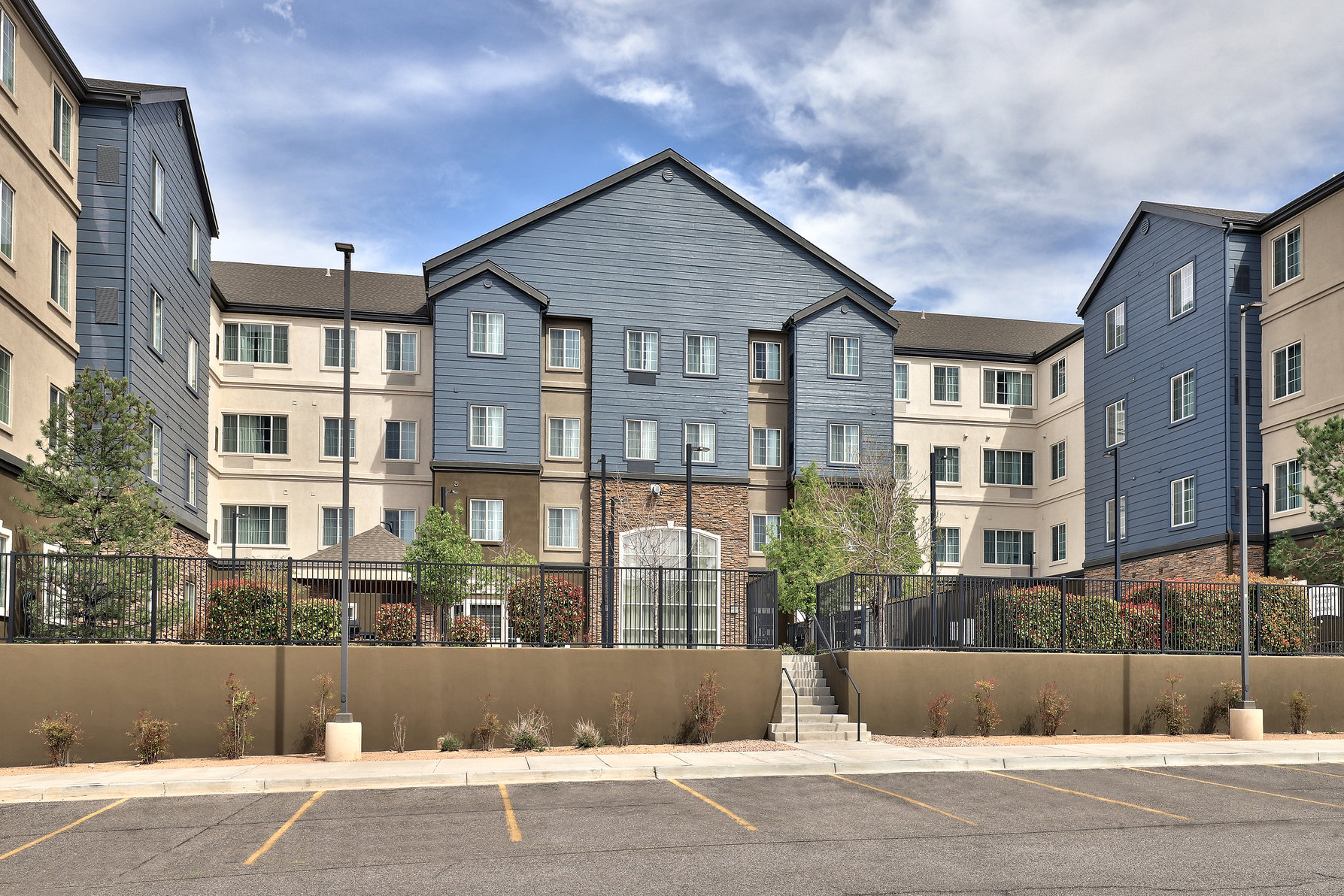 Welcome to the Staybridge Suites Albuquerque Airport!