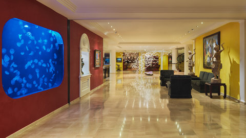 lobby reception area jellyfish kreisel