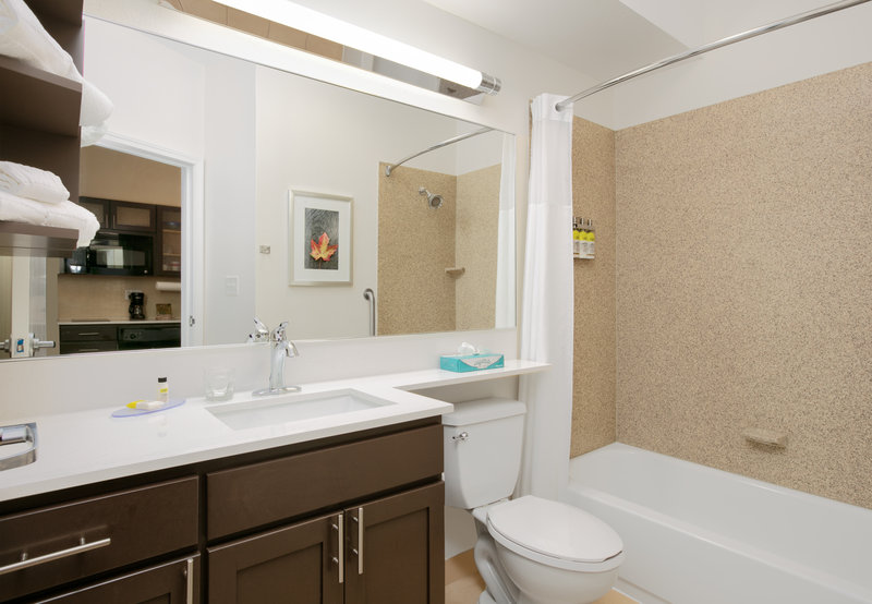 CANDLEWOOD SUITES DFW SOUTH