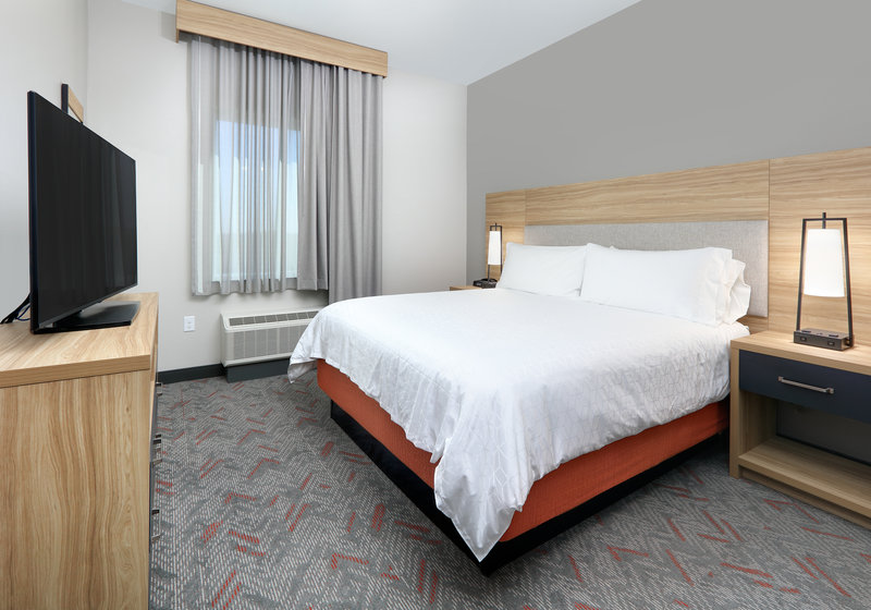 Candlewood Suites DFW West – Hurst