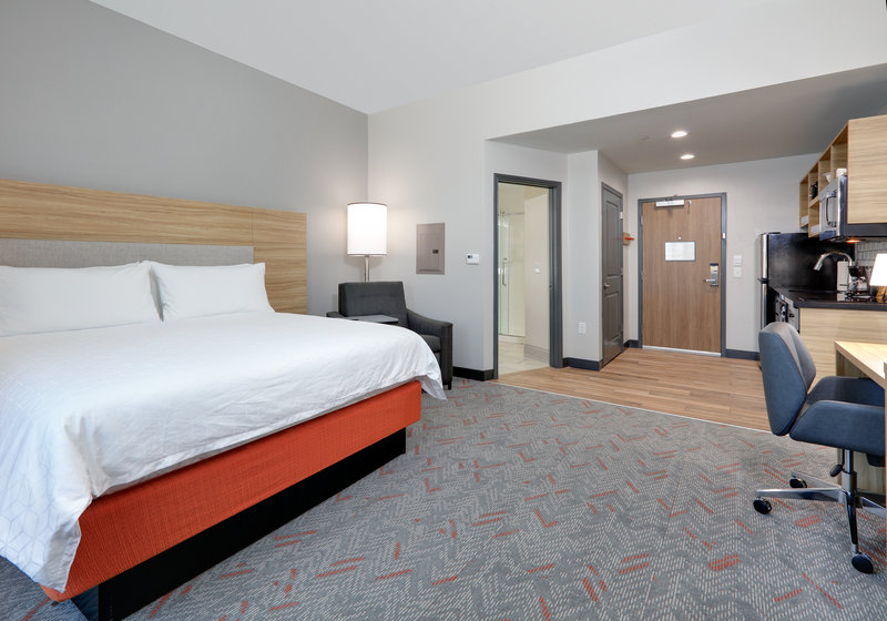 Candlewood Suites DFW West – Hurst