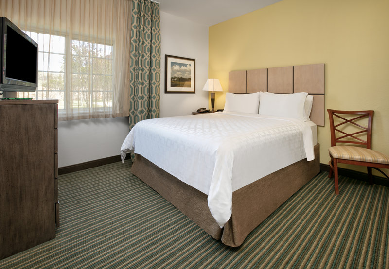 CANDLEWOOD SUITES DFW SOUTH