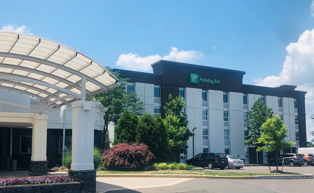 Welcome to our hotel in Lansdale, PA