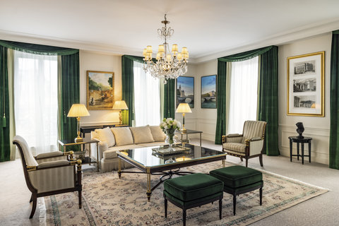 Diplomatic Suite