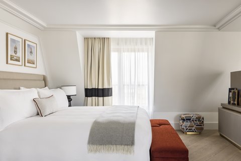 Suite Collection