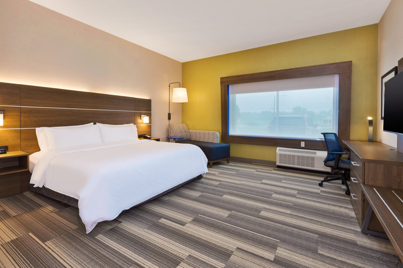 Holiday Inn Express and Suites Milan – Sandusky Area