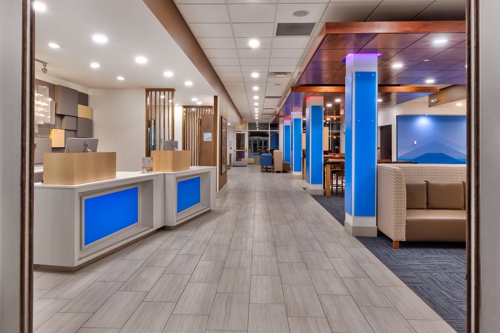 Holiday Inn Express & Suites MILAN – SANDUSKY AREA, Erie, Ohio