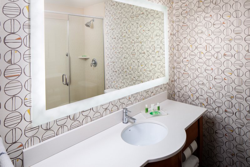 HOLIDAY INN MONTICELLO