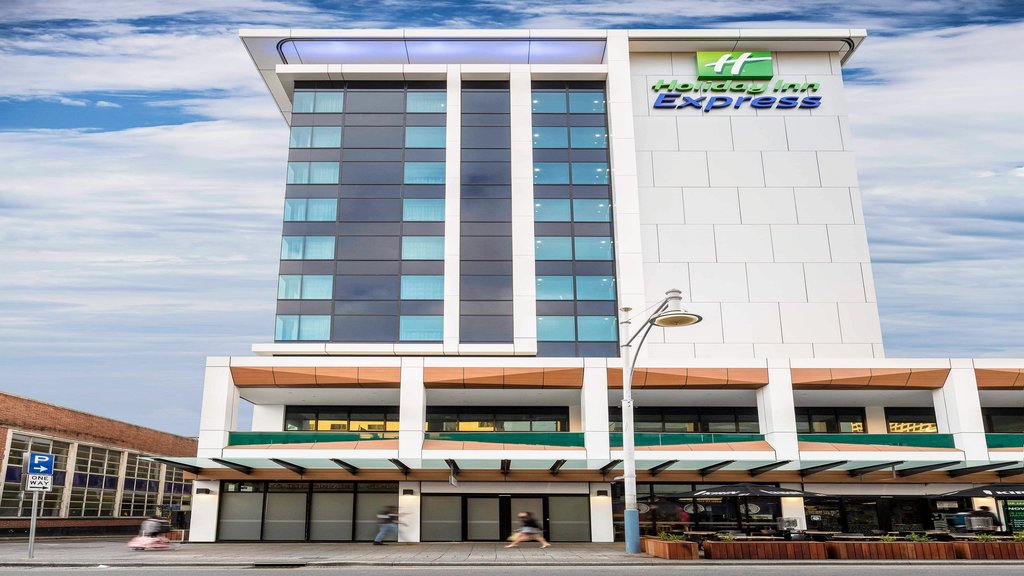 Holiday Inn Express Adelaide City Centre, an IHG Hotel - Exterior