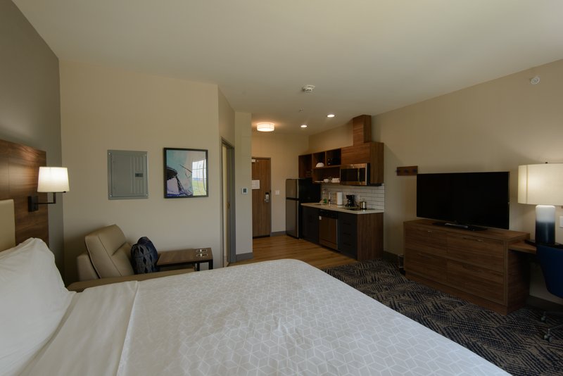 Candlewood Suites Corpus Christi – Portland