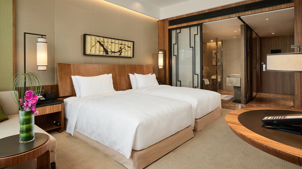 HUALUXE Hotels and Resorts NINGBO HARBOR CITY, Ningbo