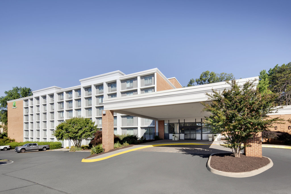 Welcome to the Holiday Inn University Area!!