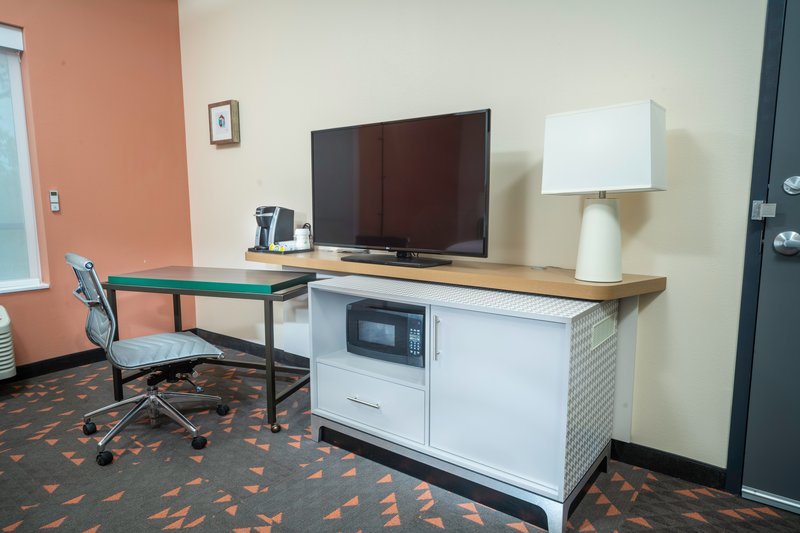 Holiday Inn St. Louis – Creve Coeur
