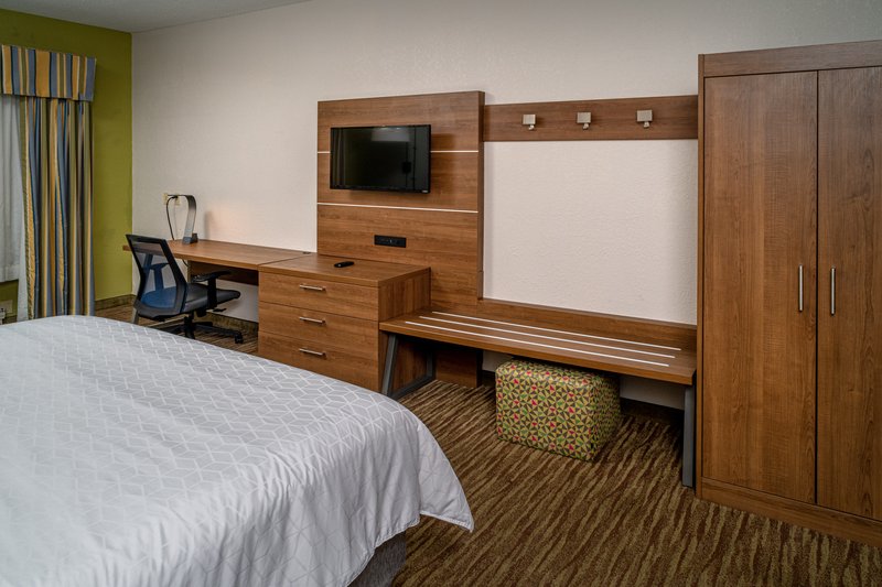 HOLIDAY INN EXP STES PIKEVILLE
