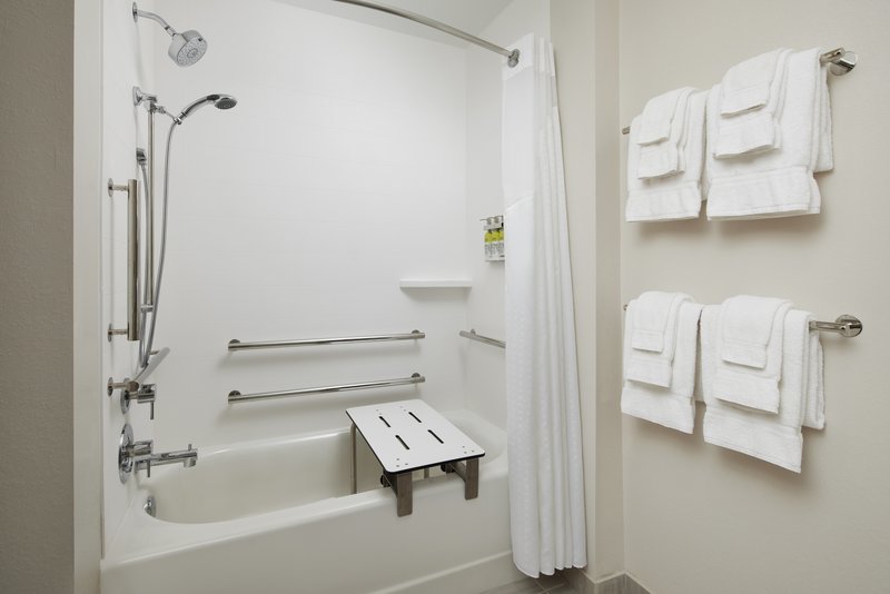 1 KING HEAR MOBILITY ACCESSIBLE TUB NS