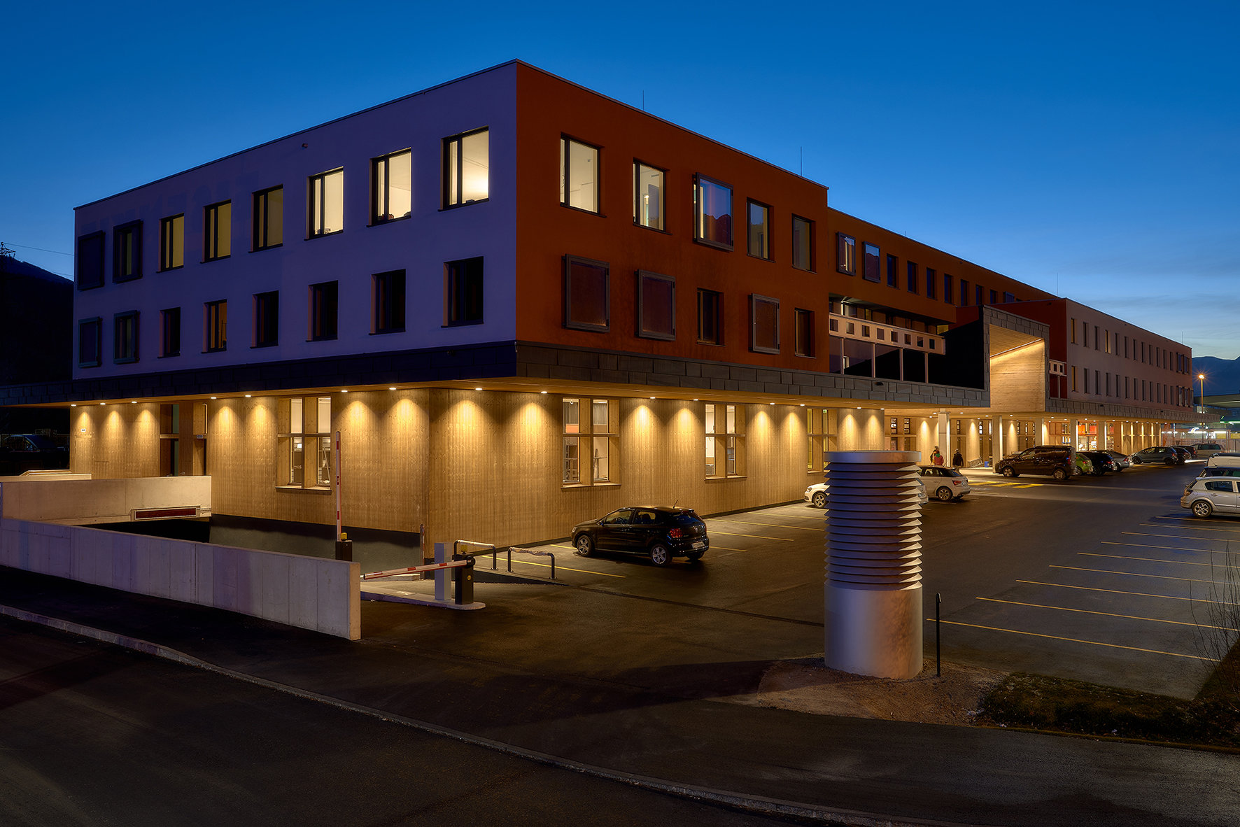 Hwest Hotel