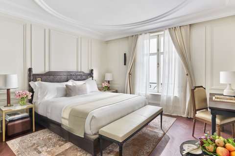 Mandarin Oriental Ritz Madrid Superior Room Bedroom