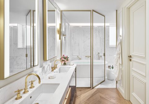 Mandarin Oriental Ritz Madrid Prado Suite Bathroom