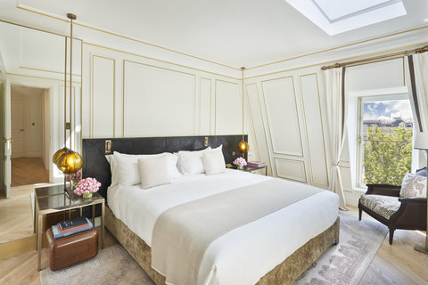 Mandarin Oriental Ritz Madrid Mandarin Suite Bedroom