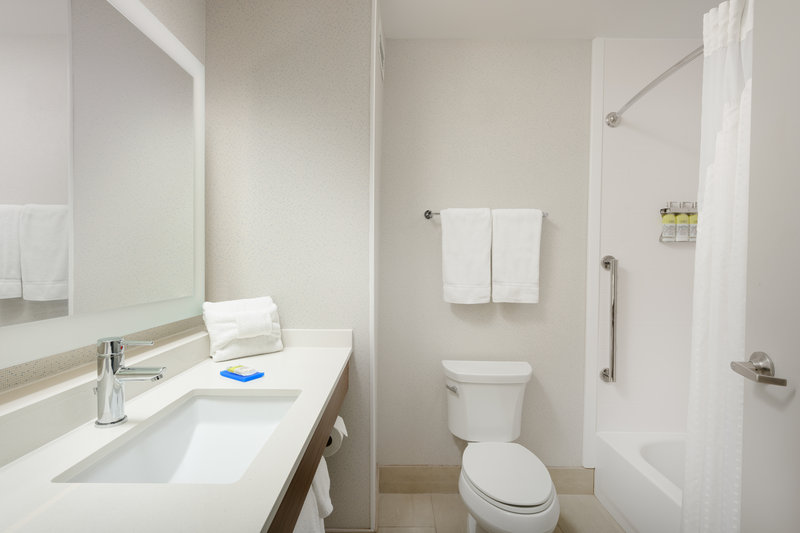KING HEAR MOBILITY ACCESSIBLE TUB NOSMK