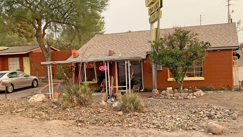 MH Copper Mountain Motel Superior AZ Exterior