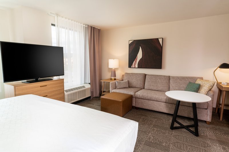 Staybridge Suites Temecula – Wine Country