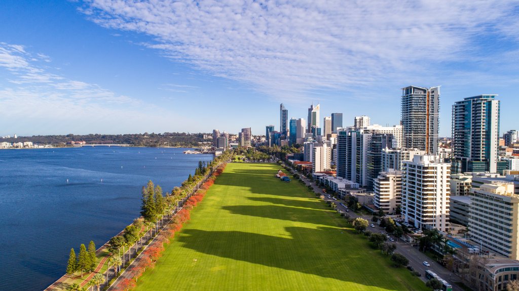Crowne Plaza Perth by IHG - Crowne Plaza is located in by Swan river centre of Langley Park