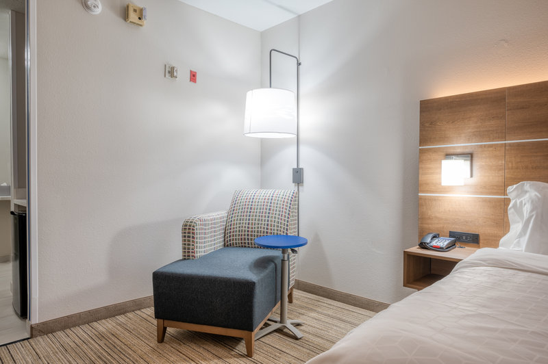 HOLIDAY INN EXPSTES GREENVILLE