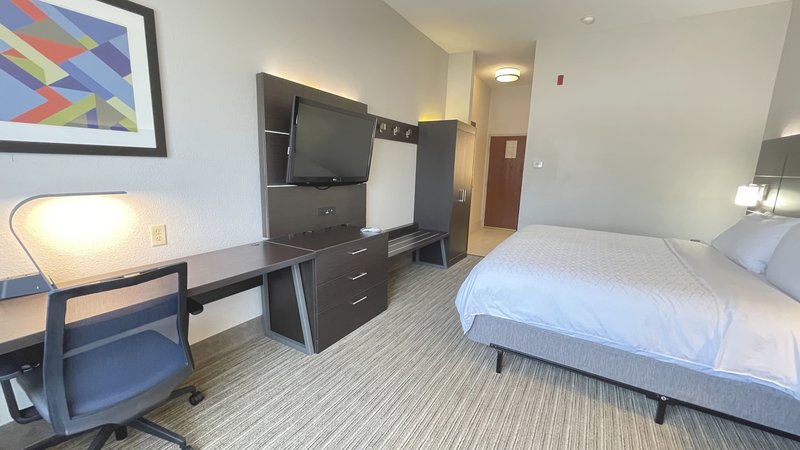 HOLIDAY INN EXP STES DECATUR