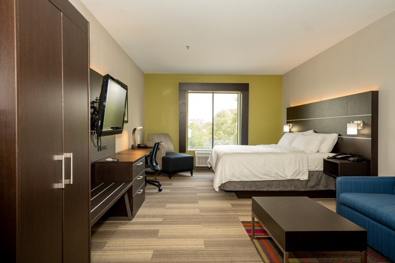HOLIDAY INN EXP STES DEER PRK