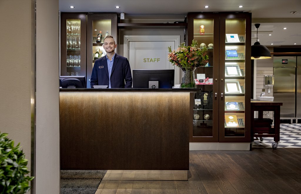 Guest photo