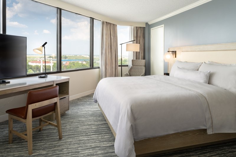 Presidential Suite - King Bedroom