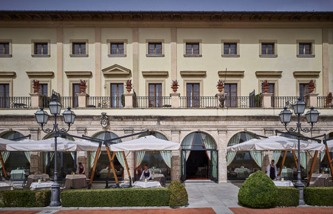 Fonteverde Ferdinando I Restaurant Outdoor Terrace