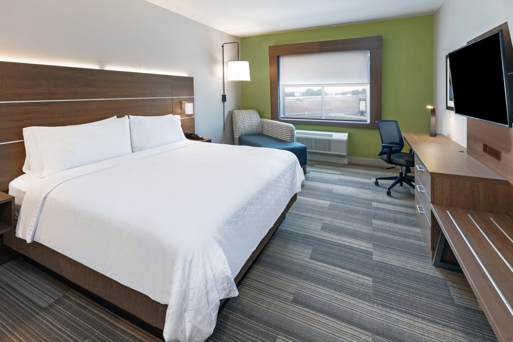 Holiday Inn Express & Suites DENTON - SANGER, Denton