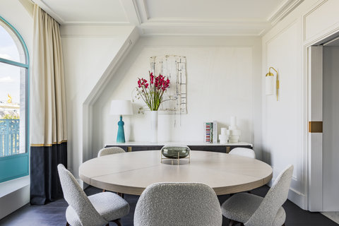 Suite Honoré Dining Room