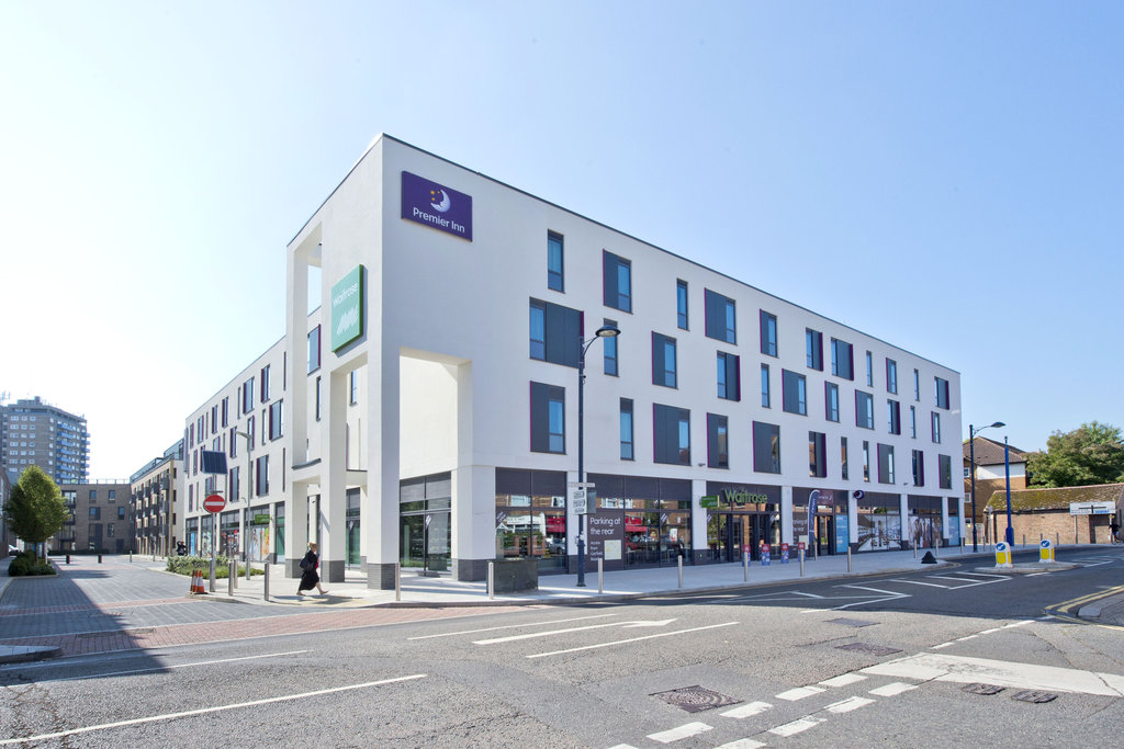 Premier Inn Addlestone, Surrey