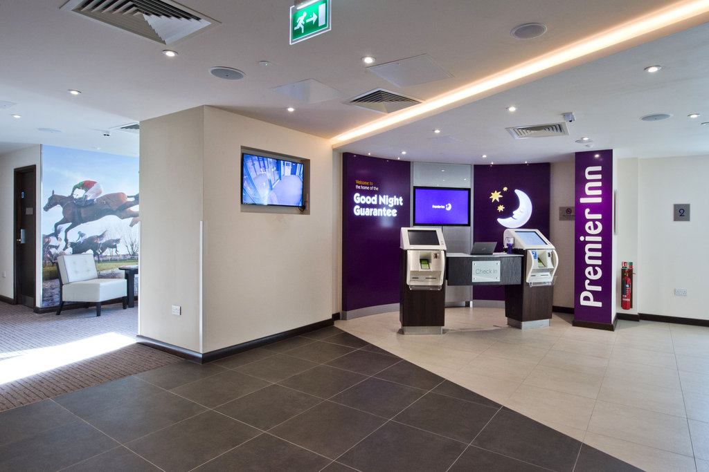 Premier Inn Cheltenham Town Centre