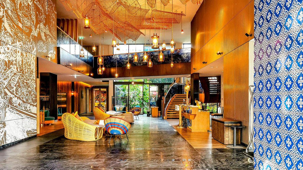 Hotel Indigo Lobby Lounge