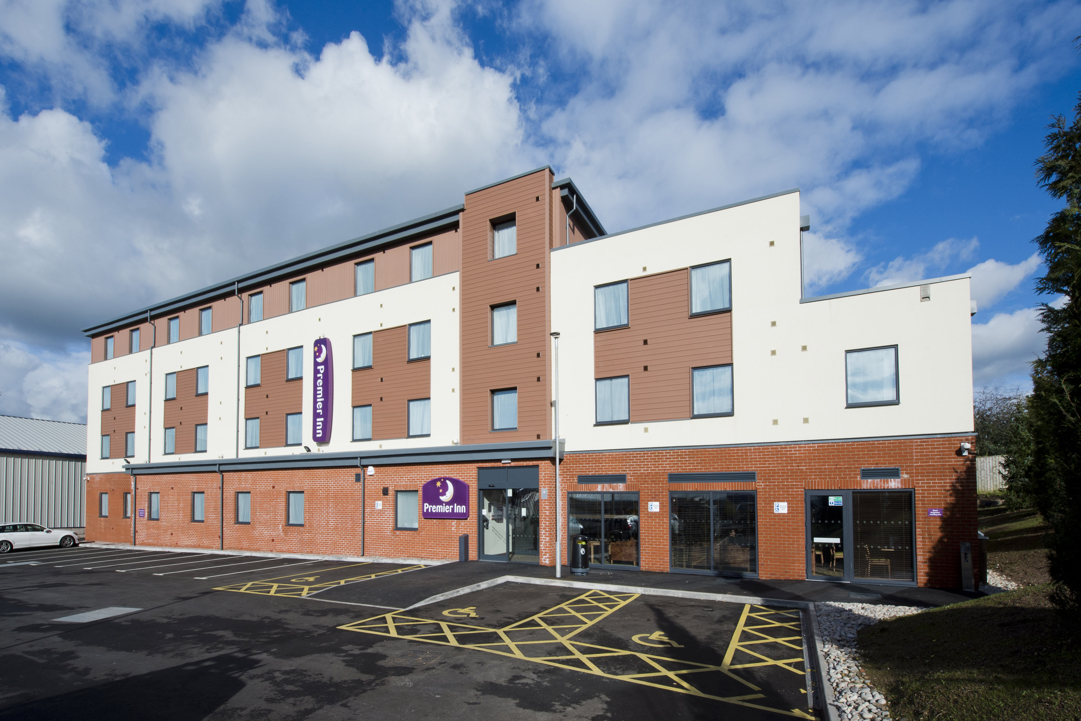 Premier Inn Honiton hotel