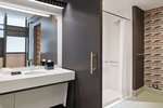 Deluxe Guest room, 2 Queen, City view