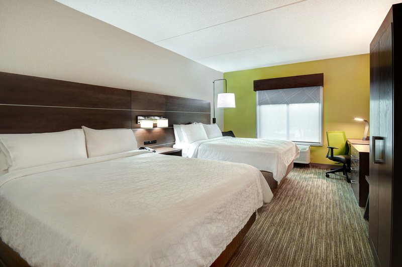 HOLIDAY INN EXP STES SMYRNA